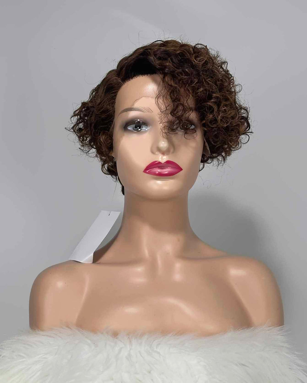 PERRUQUE PIXIE CUT