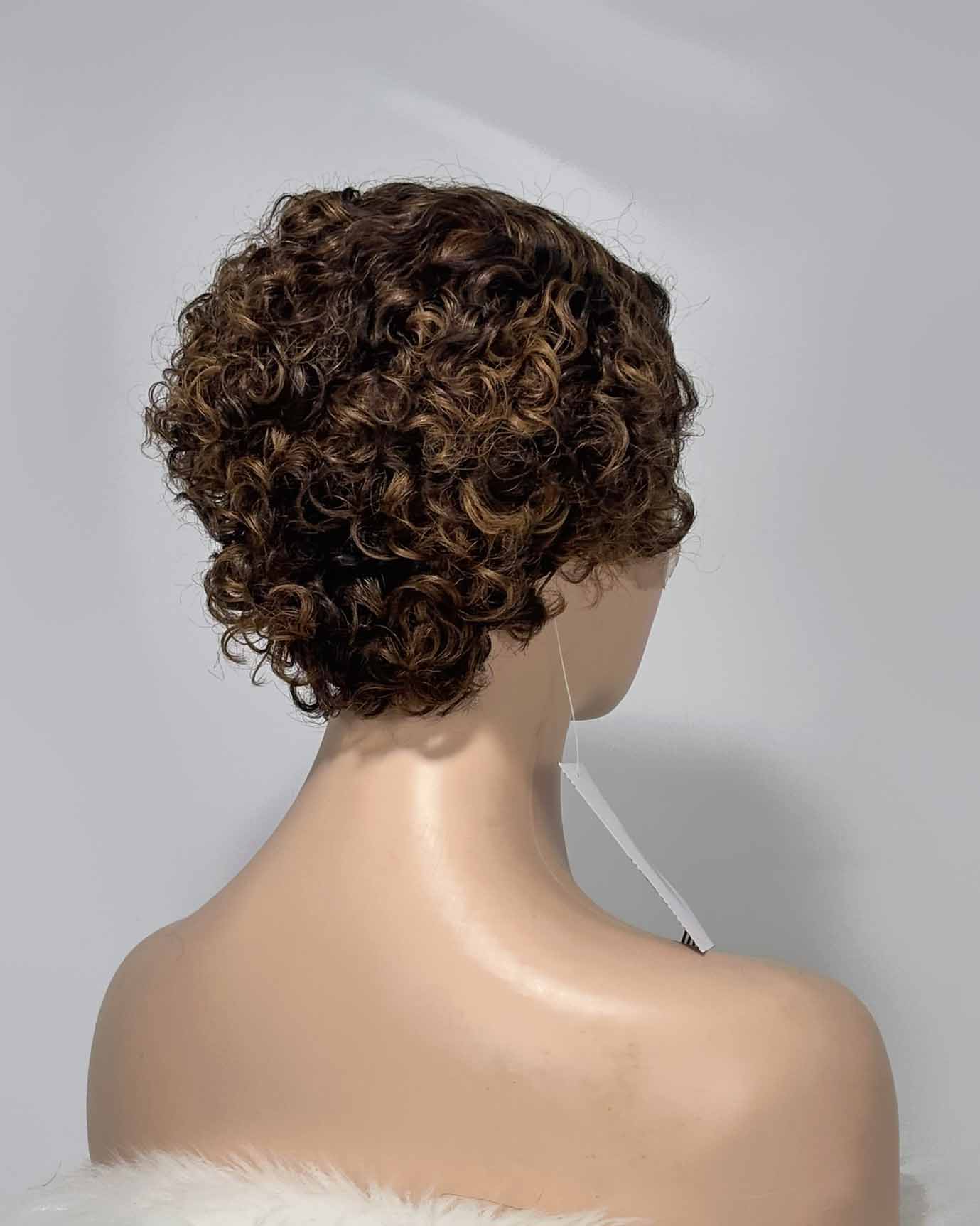 PERRUQUE PIXIE CUT